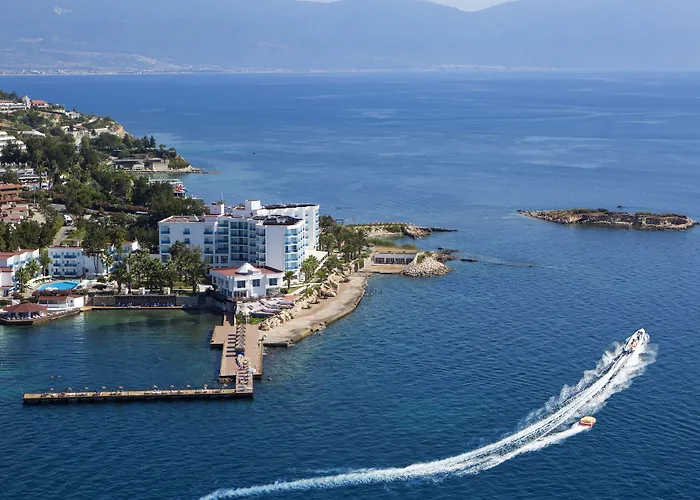 Le Bleu Hotel & Resort Kusadası